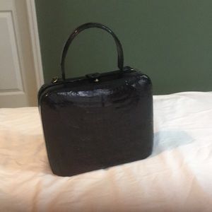 NEW Dark navy GENUINE CROCODILE purse